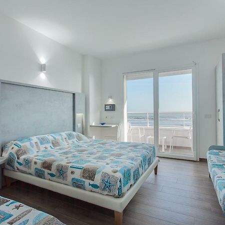 Hotel Asiago Beach リド・ディ・サヴィオ エクステリア 写真