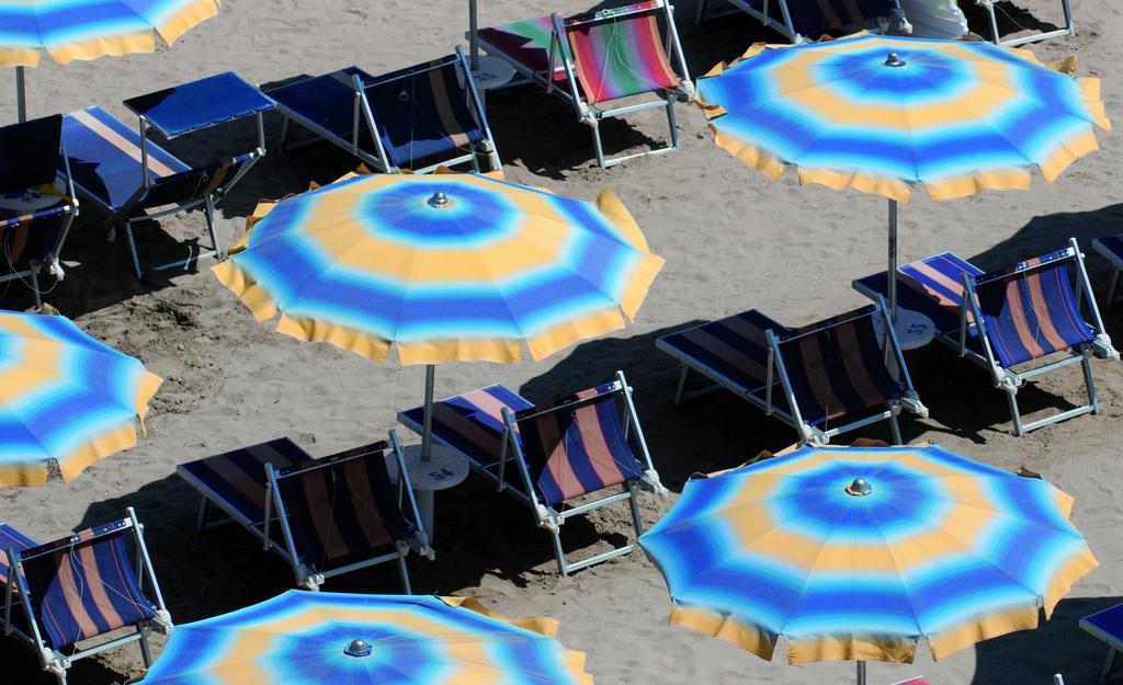 Hotel Asiago Beach リド・ディ・サヴィオ エクステリア 写真