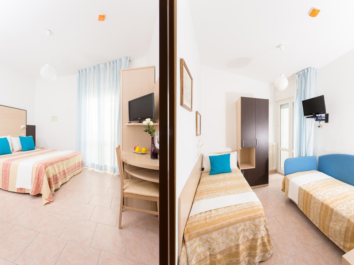 Hotel Asiago Beach リド・ディ・サヴィオ 部屋 写真