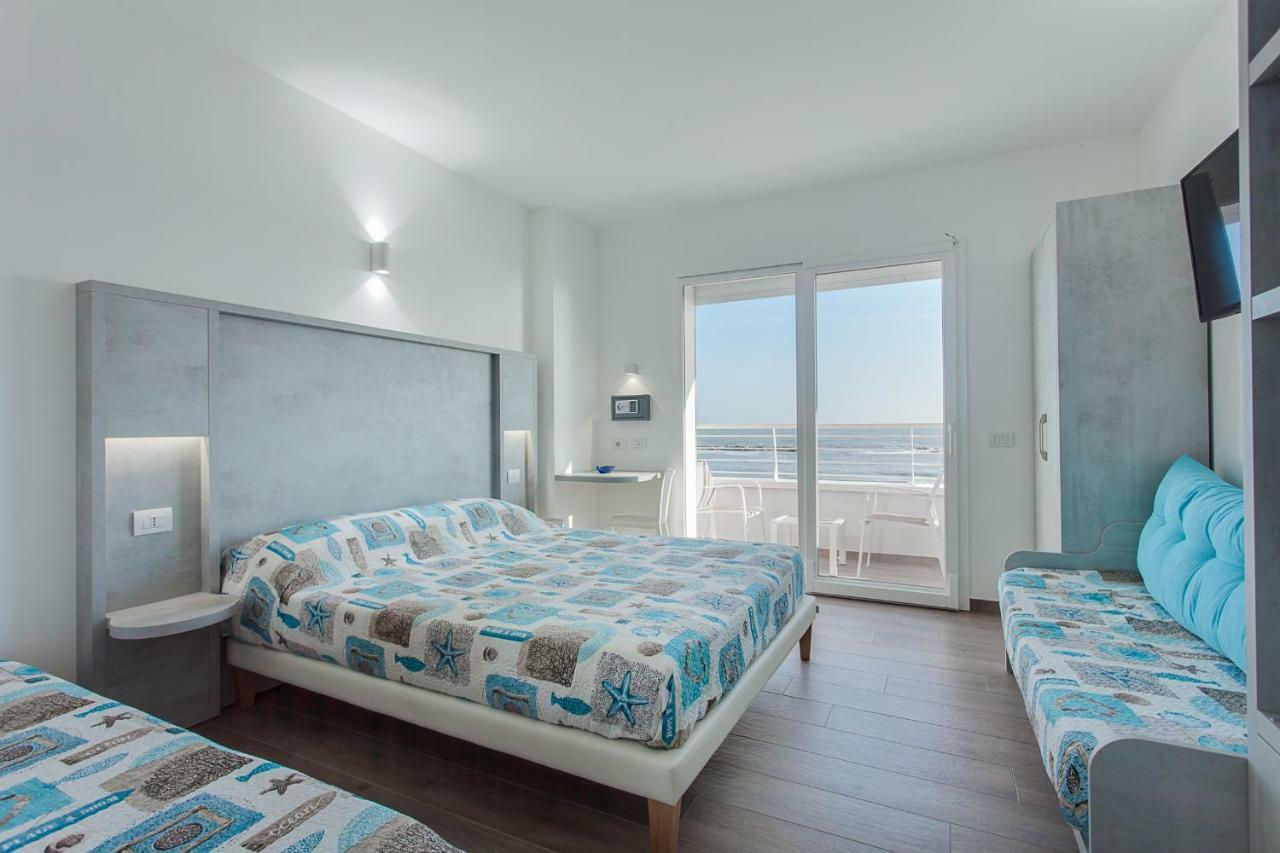 Hotel Asiago Beach リド・ディ・サヴィオ エクステリア 写真